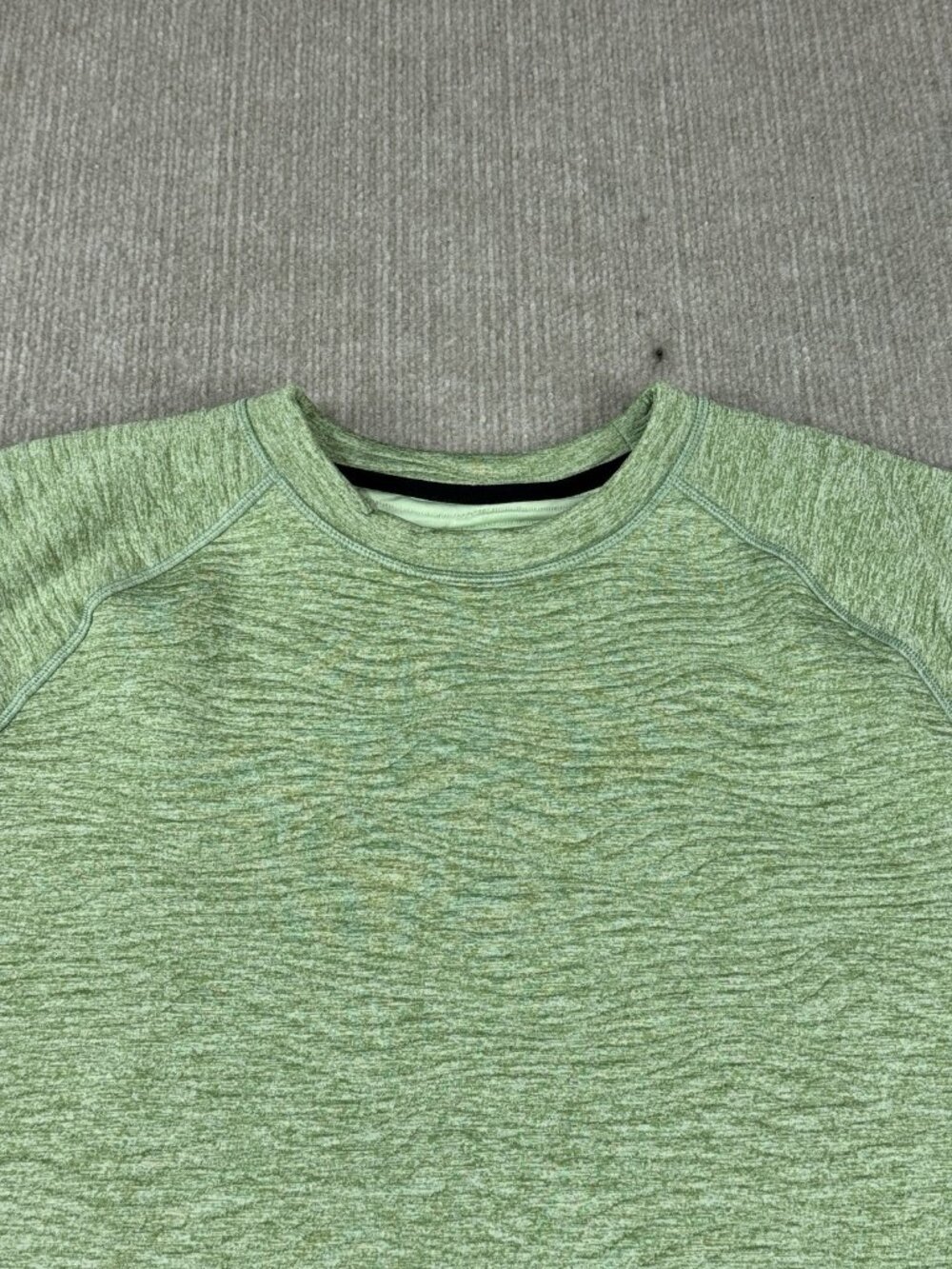 Nike Tour Dri-Fit Golf Crew Sweatshirt Mens L Green Sand Trap Rake Design $105